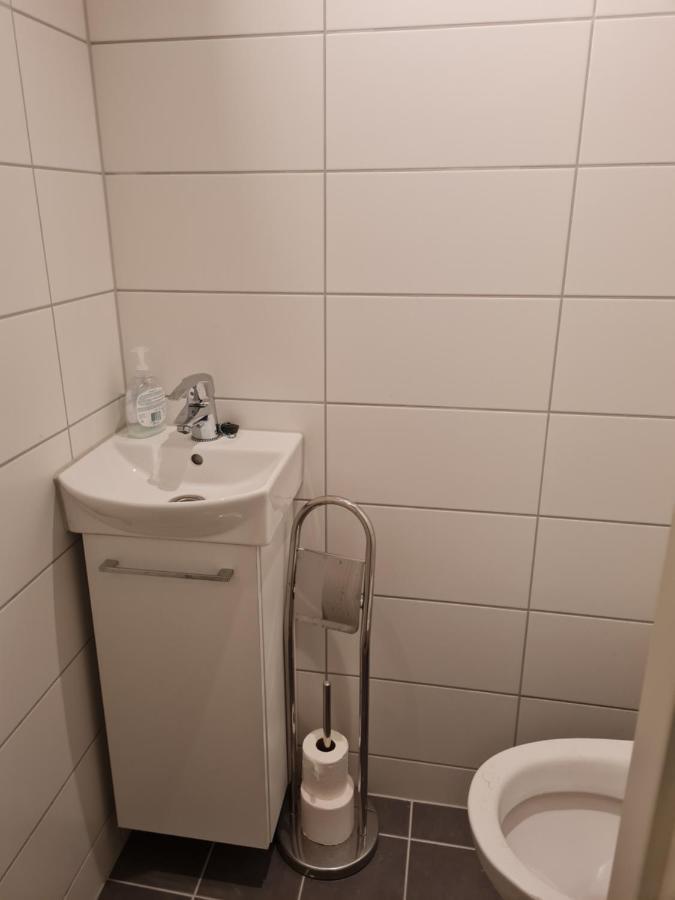 Privat Room In Shared 3 Rooms Apartment Manglerud Oslo Luaran gambar